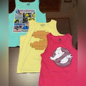 NWOT Men’s Graphic Tank Lot